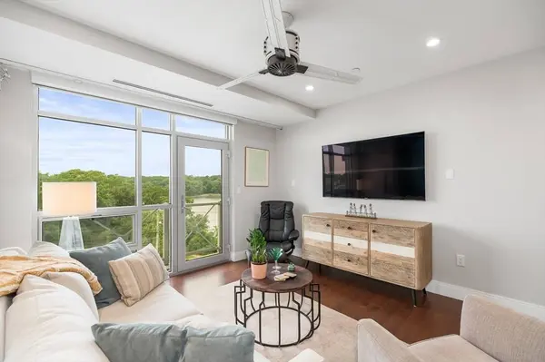 201 Elliott St #510, Beverly, MA 01915