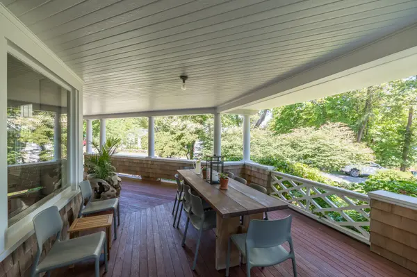 8 Brier Road Gloucester Brackett Janis Group Engel and Völkers by the sea 
