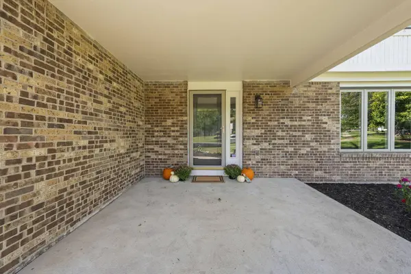 556 Michael Avenue, Westerville, OH 43081