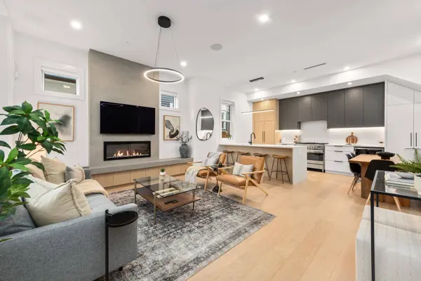 1220 E 11th AVE, Vancouver, BC V5T 2G3