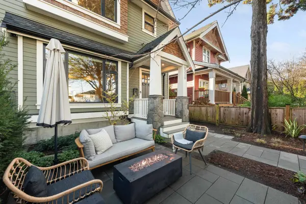1220 E 11th AVE, Vancouver, BC V5T 2G3