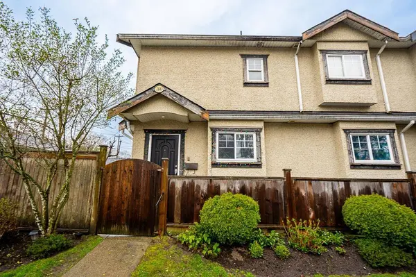 2849 Lakewood DR, Vancouver, BC V5N 5P8
