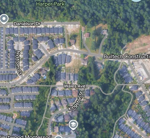 3508 Highland DR, Coquitlam, BC V3E 3H2