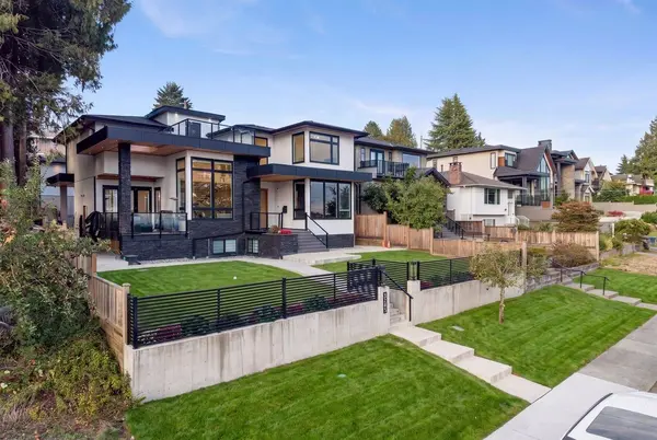 5243 Carson ST, Burnaby, BC V5J 2Z3