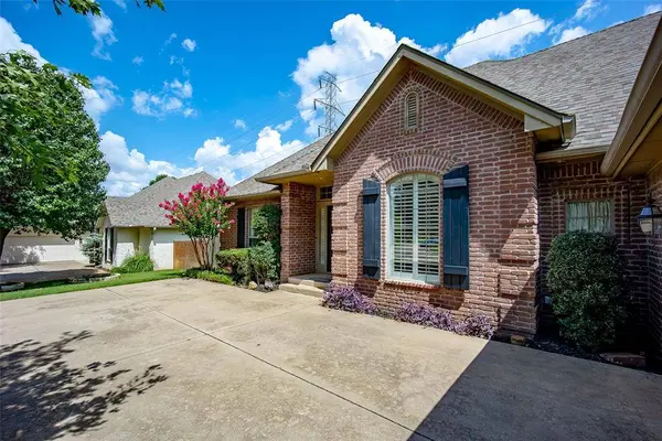 3349 Willow Brook RD, Oklahoma City, OK 73120