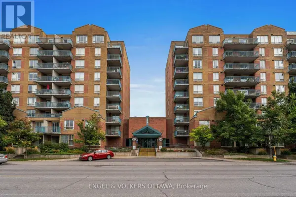 45 Holland AVE #318