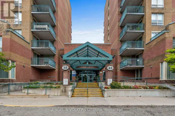 45 Holland AVE #318, Ottawa, ON K1Y4S3