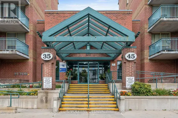 45 Holland AVE #318, Ottawa, ON K1Y4S3