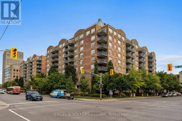 45 Holland AVE #318, Ottawa, ON K1Y4S3
