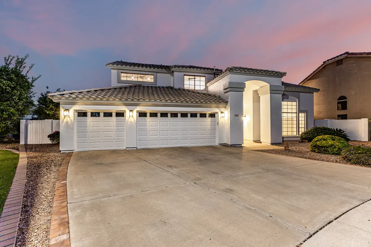 1441 West Bahia Court, Gilbert, AZ 85233