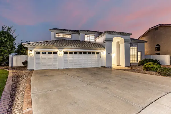 1441 West Bahia Court, Gilbert, AZ 85233