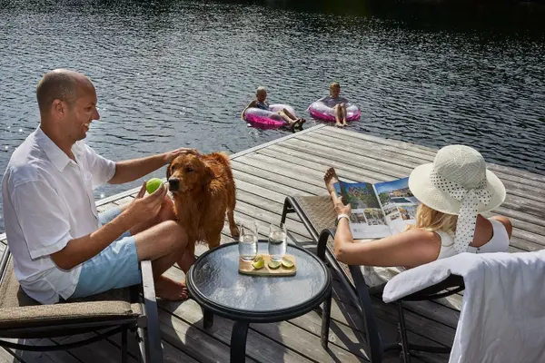 family by the lake 
