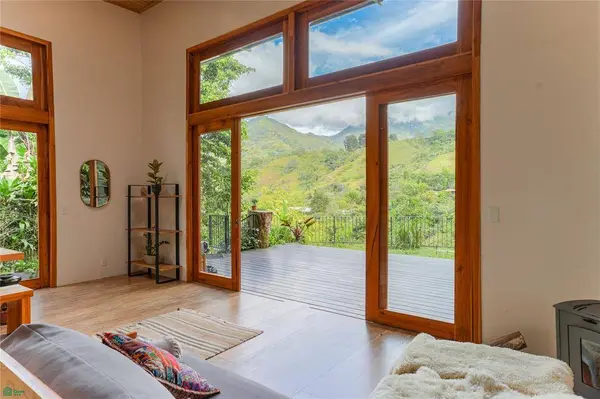 Modern Organic Mountain Home, Rivas, 11904