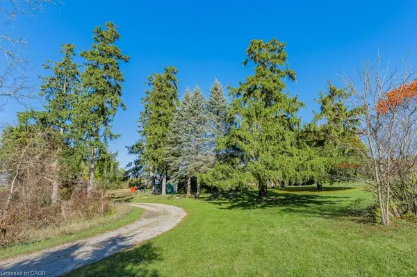 1373 Edworthy Side Road, North Dumfries, ON N1R 5S5