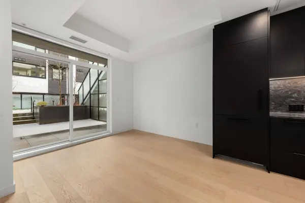 650 E 2nd ST #122, North Vancouver, BC V7L 1E3