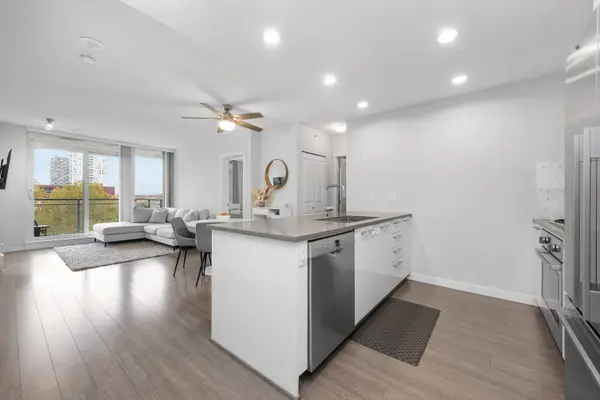 3281 E Kent Avenue North AVE #511, Vancouver, BC V5S 0C4