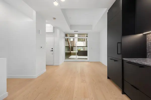 650 E 2nd ST #122, North Vancouver, BC V7L 1E3