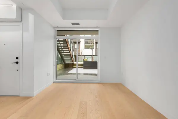 650 E 2nd ST #122, North Vancouver, BC V7L 1E3