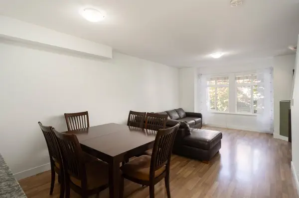 19448 68 AVE #27, Surrey, BC V4N 5V5