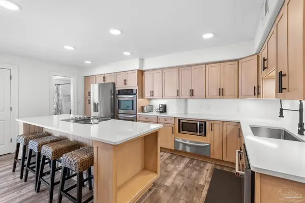 1100 Ft Pickens Rd, Pensacola Beach, FL 32561