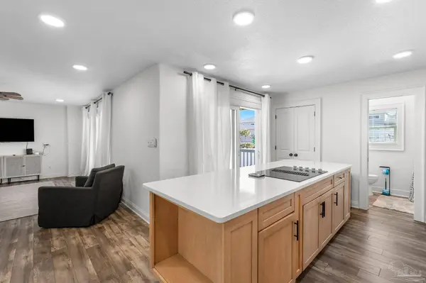 1100 Ft Pickens Rd, Pensacola Beach, FL 32561