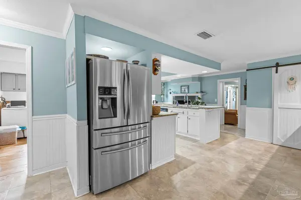6800 Water St, Navarre, FL 32566