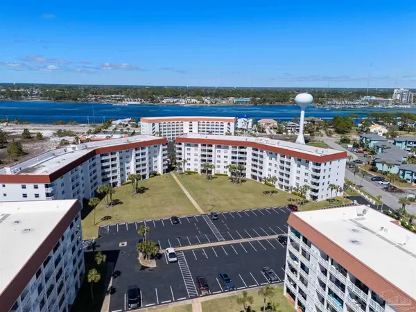 909 Santa Rosa Blvd, Ft Walton Beach, FL 32548