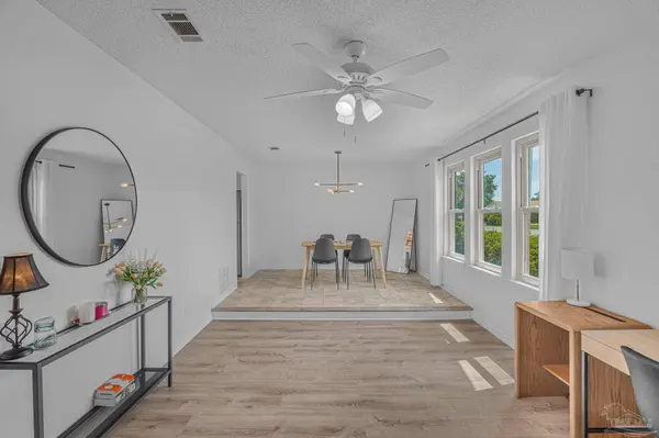 12148 Sage Ave, Pensacola, FL 32507