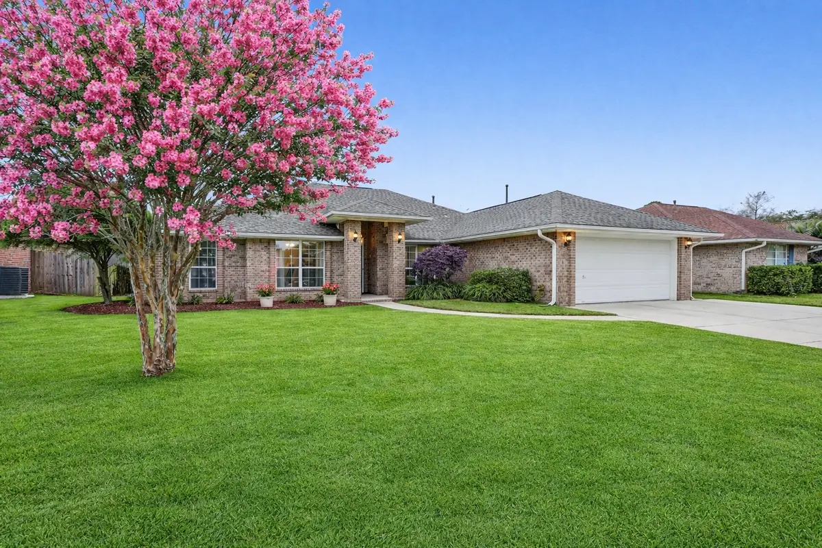 1307 Mazurek Boulevard, Pensacola, FL 32514