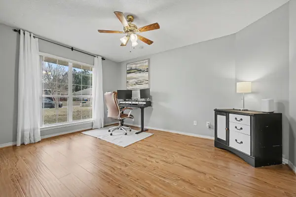 1307 Mazurek Boulevard, Pensacola, FL 32514