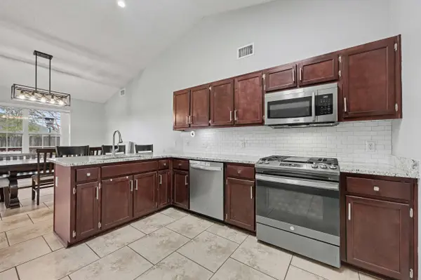 1307 Mazurek Boulevard, Pensacola, FL 32514