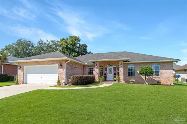 3312 Holt Cir