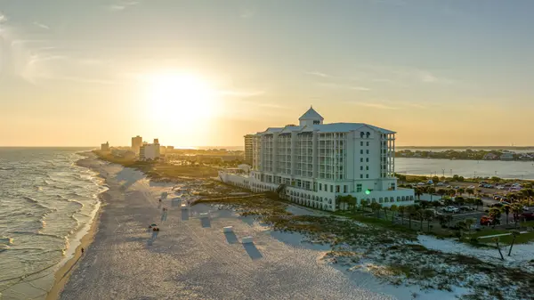 Can You Live Comfortably in Pensacola on $75K?,Sean Killingsworth
