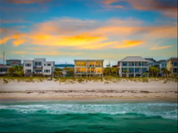 How Long It Takes to Feel "Local" in Pensacola,Sean Killingsworth