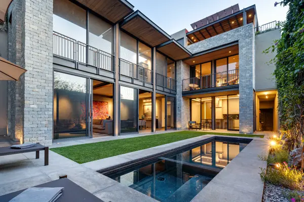 Casa Core,
