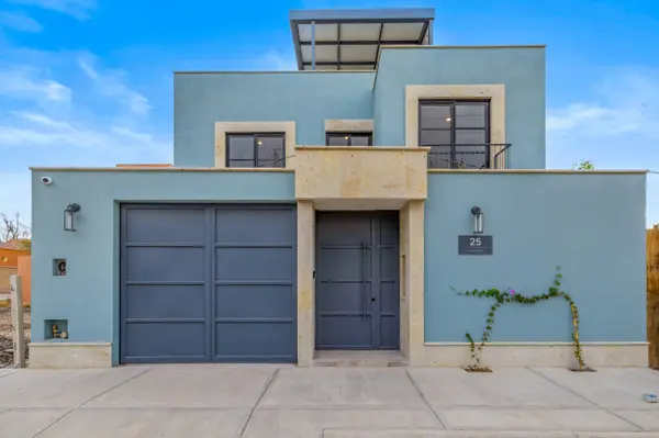 La Aurora Townhouse-Blue, 
