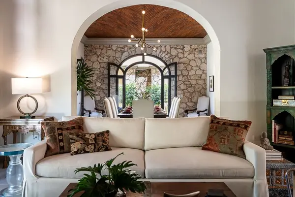 Casa Bella