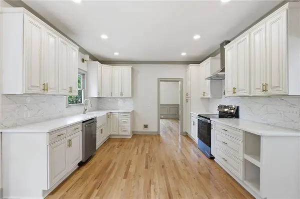 731 Chattahoochee PL, Gainesville, GA 30506