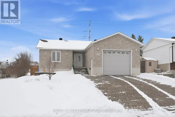 27 IVY AVENUE, Renfrew, ON K7V4C9