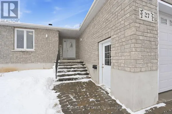 27 IVY AVENUE, Renfrew, ON K7V4C9