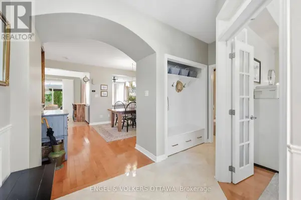 3534 CAMBRIAN ROAD, Ottawa, ON K2J0V1