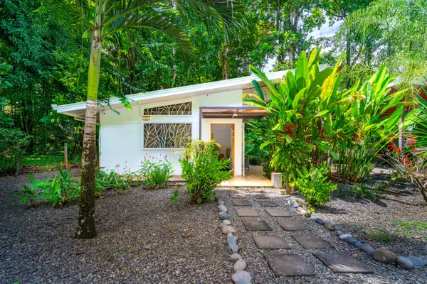 Tropical Modern Casita