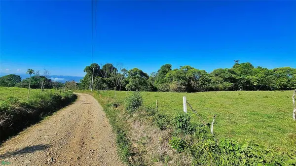 Lot 11,259 m² Playa Verde, 11902