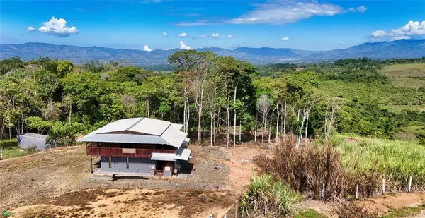 The Timber Sanctuary, Cajon, SanJose 11908