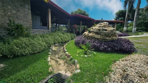 Finca Interamericana, Daniel Flores, SanJose 11903