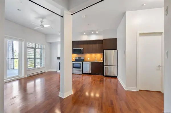 1395 Bear Mountain Pkwy ##409, Langford, BC V9B 0E1