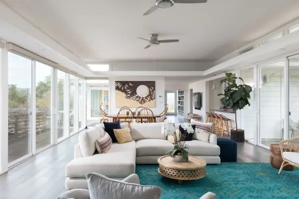 75 Crest Rd, San Anselmo, CA 94960-2560