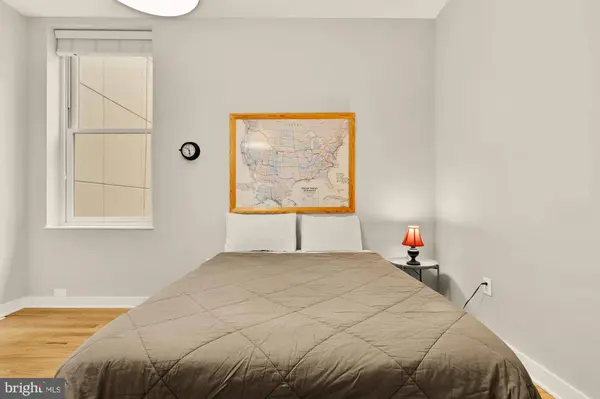 675 E ST NW #350, Washington, DC 20004