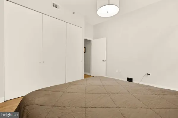 675 E ST NW #350, Washington, DC 20004