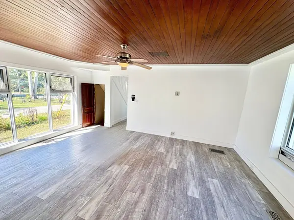155 Hughson ST, Gravenhurst, ON P1P 1H2